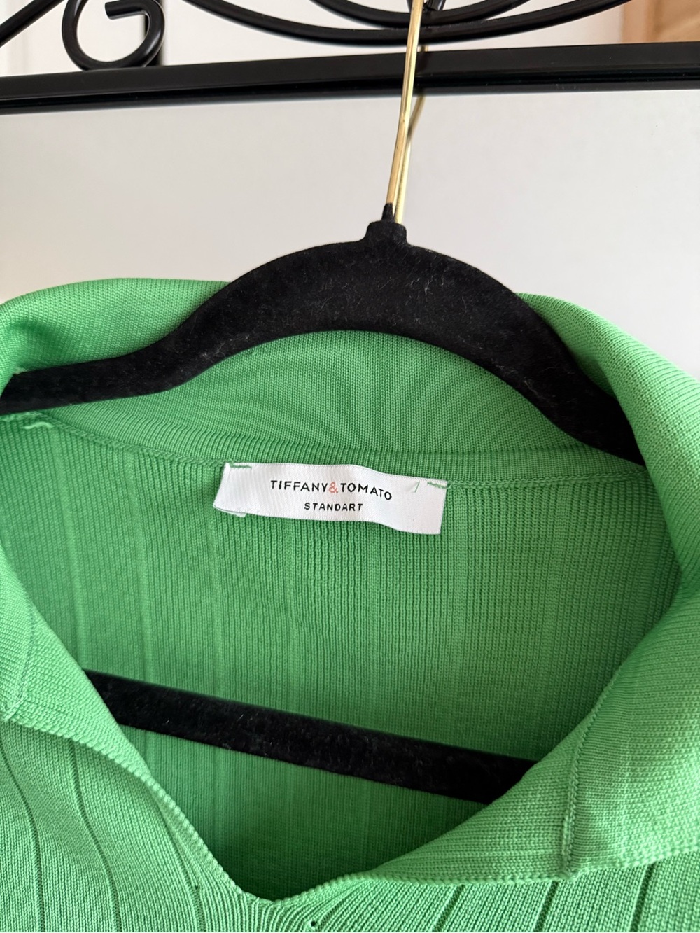 Green Ribbed Collared Sweater - Picture 2 of 3